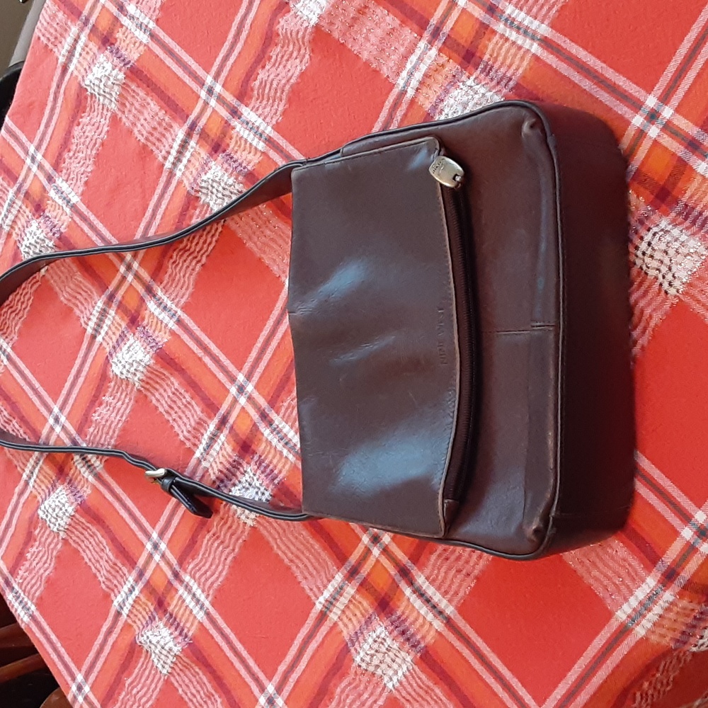 NINE WEST Genuine Leather Shoulder Bag.